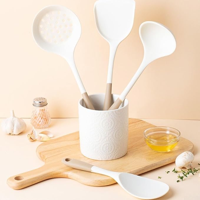 High Temperature Resistant Silicone Cooking Tools Set with Spatula and Soup Spoon (C White and green)