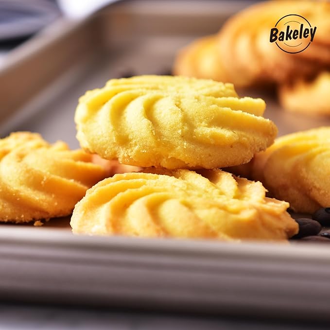 0.8mm 15-Inch Baking Sheet Pan, Non-Stick Carbon Steel Rimmed Cookie Sheet Pan for Oven Roasting Meat Bread Jelly Roll Battenberg Pizzas Pastries 15.6" x 10.6" x 0.96" (Champagne Gold)