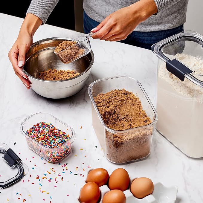 Rubbermaid Brilliance 14-Piece Food Storage Container Set with Scoops Airtight BPA-Free for Kitchen and Pantry Organization