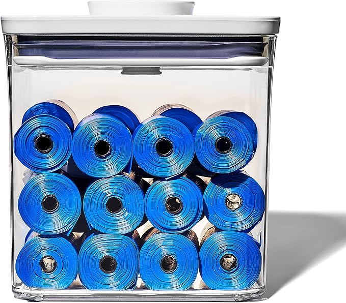 OXO Good Grips Pet POP Container – 2.8 Qt/2.6 L |Ideal for up to 3lbs of Dog Food or 2lbs of Cat Food | Airtight Dog and Cat Food Storage Container | BPA Free